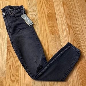 High waisted skinny jeans